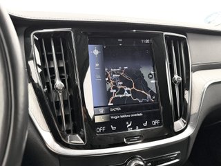Volvo V60 Cross Country B5 G Cross Country Core AWD Auto 184 kW (250 CV)