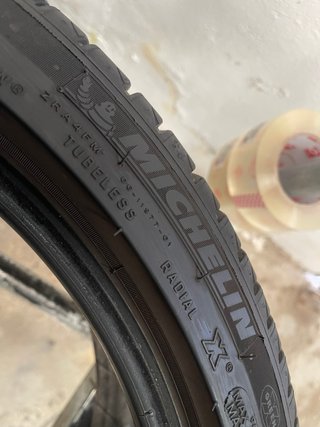 2x 275/35 R19 100Y Michelin Primacy 3 2ZP RSC