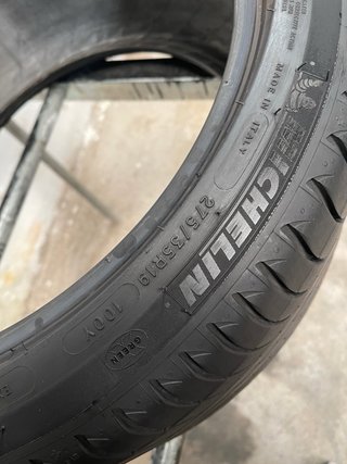 2x 275/35 R19 100Y Michelin Primacy 3 2ZP RSC
