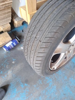 4 Llantas con Neumáticos Peugeot 407