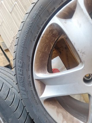 4 Llantas con Neumáticos Peugeot 407