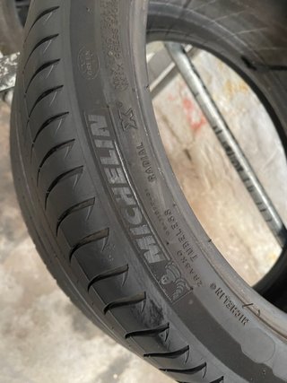 2x Michelin Primacy 3 275/35 R19 100Y RSC