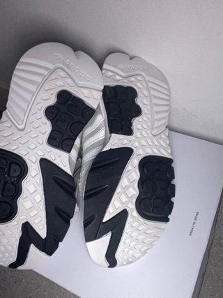 Zapatillas Adidas Niño Beige y Blanco