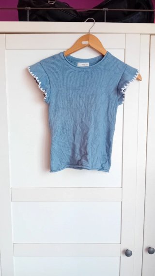 Top Mango Volantes Azul Talla XS