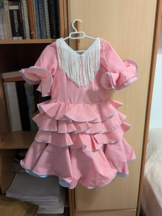 Traje de flamenca para niña rosa