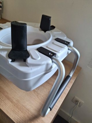 Elevador Asiento WC con Reposabrazos