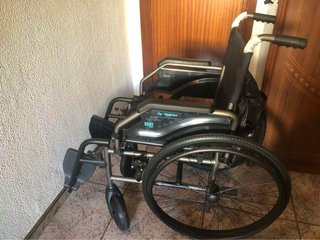 Silla de rueda nueva