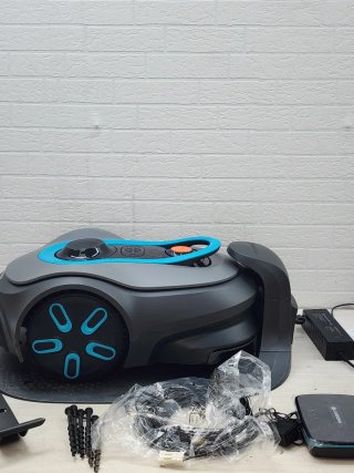 Robot cortacésped Gardena Smart Sileno 750m²