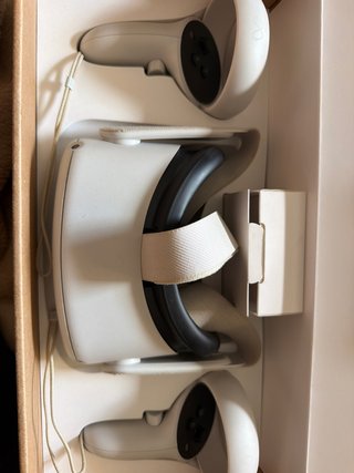 Meta Quest 2 VR