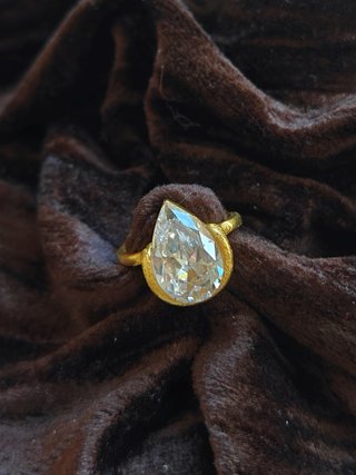 Anillo Ajustable Vintage con Circonita Grande