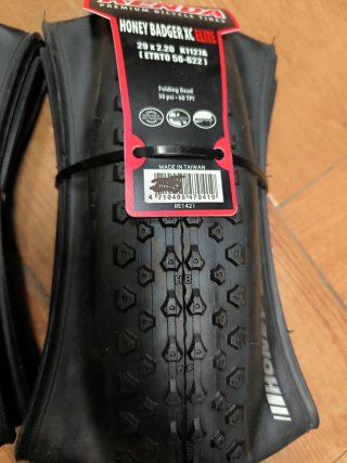 Cubiertas Kenda Honey Badger XC Elite 29x2.20