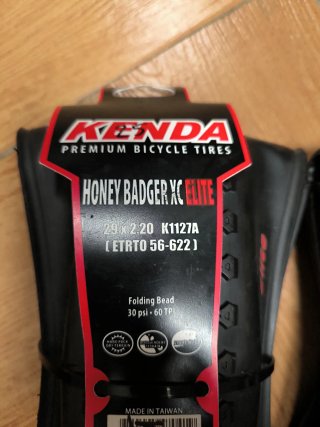 Cubiertas Kenda Honey Badger XC Elite 29x2.20
