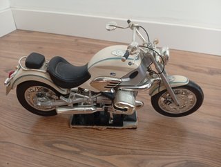 Réplica Moto BMW R1200C Colección