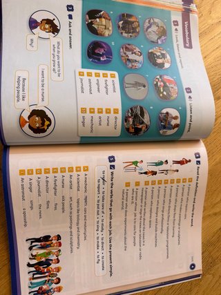 Time Travellers 5 Blue Student's Book English 5...