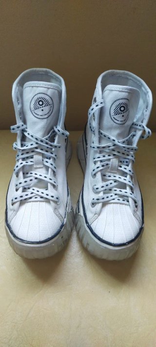 Botines Bershka plataforma blancos talla 36
