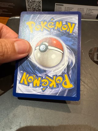 Flying Pikachu VMAX Carta Pokémon