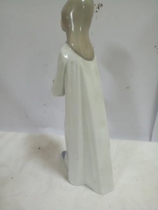 OFERTÓN Figura Lladró Niña