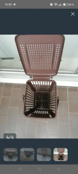 Cubo basura orgánica.