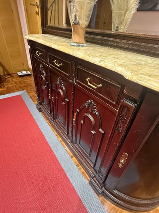 Mueble recibidor clásico madera y encimera marmol