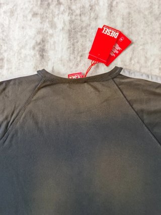 Camiseta Diesel Negra Multicolor