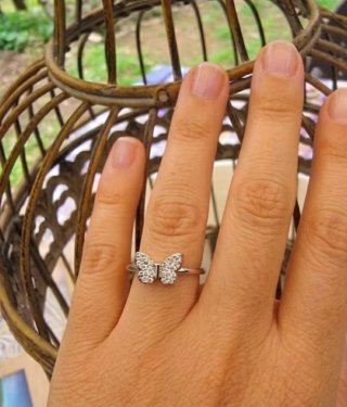 Anillo Mariposa Cristales Baño Plata