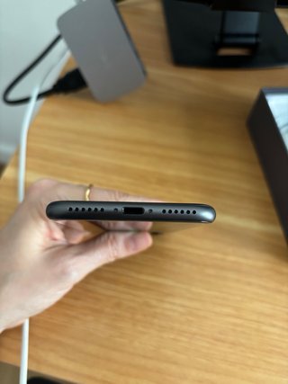 iPhone 8 Negro 64GB