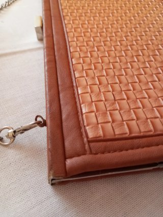 Bolso de mano o para colgar en el hombro