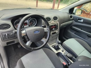 Ford Focus 5 puertas blanco