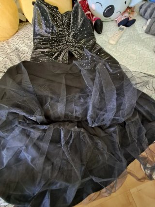 Vestido fiesta invitada boda negro plateado