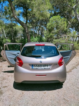 Peugeot 208 Allure