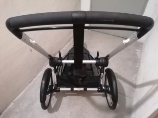 Chasis Bugaboo Runner y adaptador para Cameleon