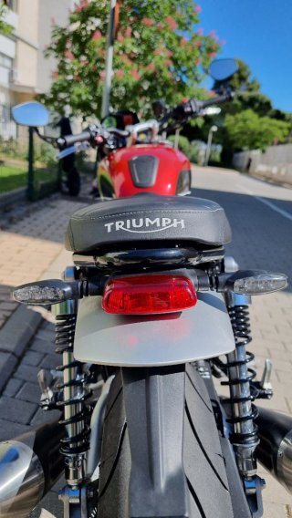 Triumph Speed Twin 1200cc 2019 + extras