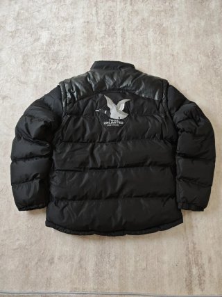 Chaqueta de Plumas Negra Chevignon
