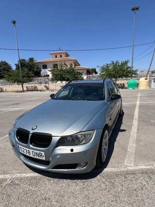 BMW Serie 3 E91 325i