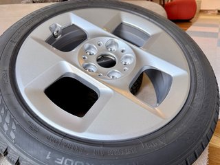 Llantas MINI Originales + Neumáticos Nokian Invier