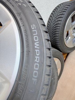 Llantas MINI Originales + Neumáticos Nokian Invier