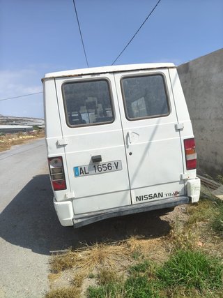 Nissan Trade 1996