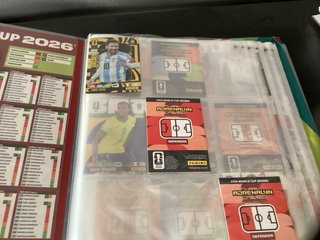 Lote 59 cartas Panini + Álbum FIFA World Cup 2026