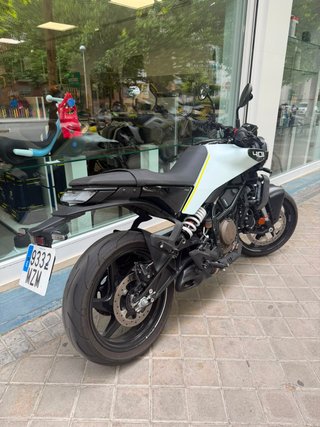Husqvarna Vitpilen 401 2024