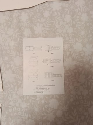 Caja soporte para conos de confeti (3 x 30)