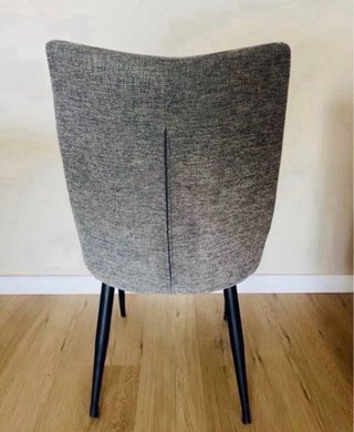 Sillas de comedor tapizadas grises