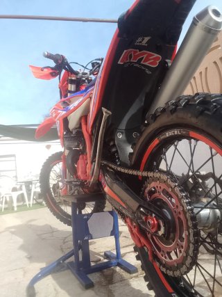 Beta RR 300 Factory (vendo o cambio )