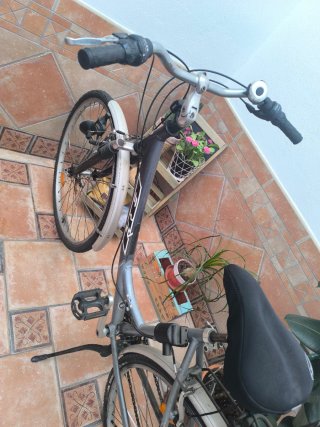Bicicleta Híbrida Ruedas Grandes