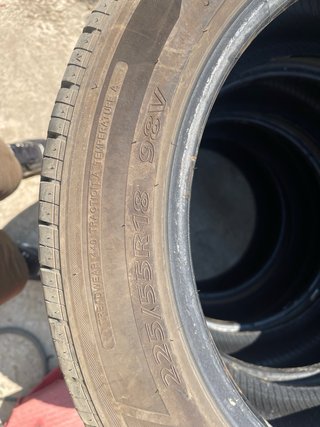 Neumáticos 225/55 R18 98V