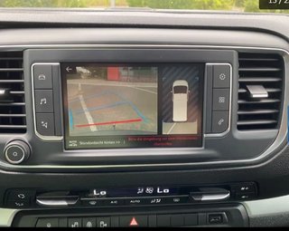 Peugeot Traveller 2018  8 plazas asientos de cuero