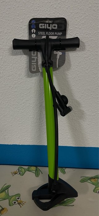 Bomba de aire para bicicleta Giyo