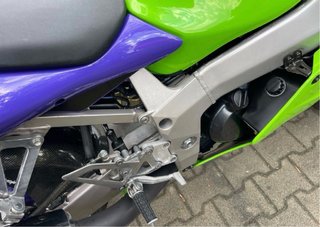 Kawasaki Zx7 R (1997) de segunda mano por 7.990 EUR en Vigo en
