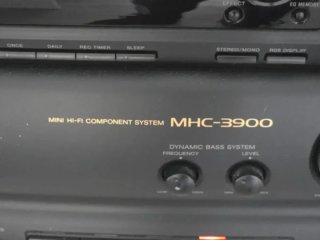 Sony MHC-3900 Mini Hi-Fi + Mando