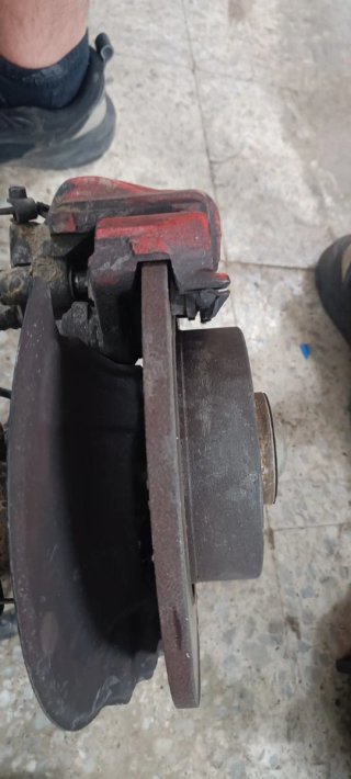 Frenada delantera E36 Compact