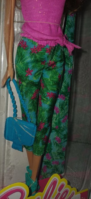 Barbie fashionista style primeras olas